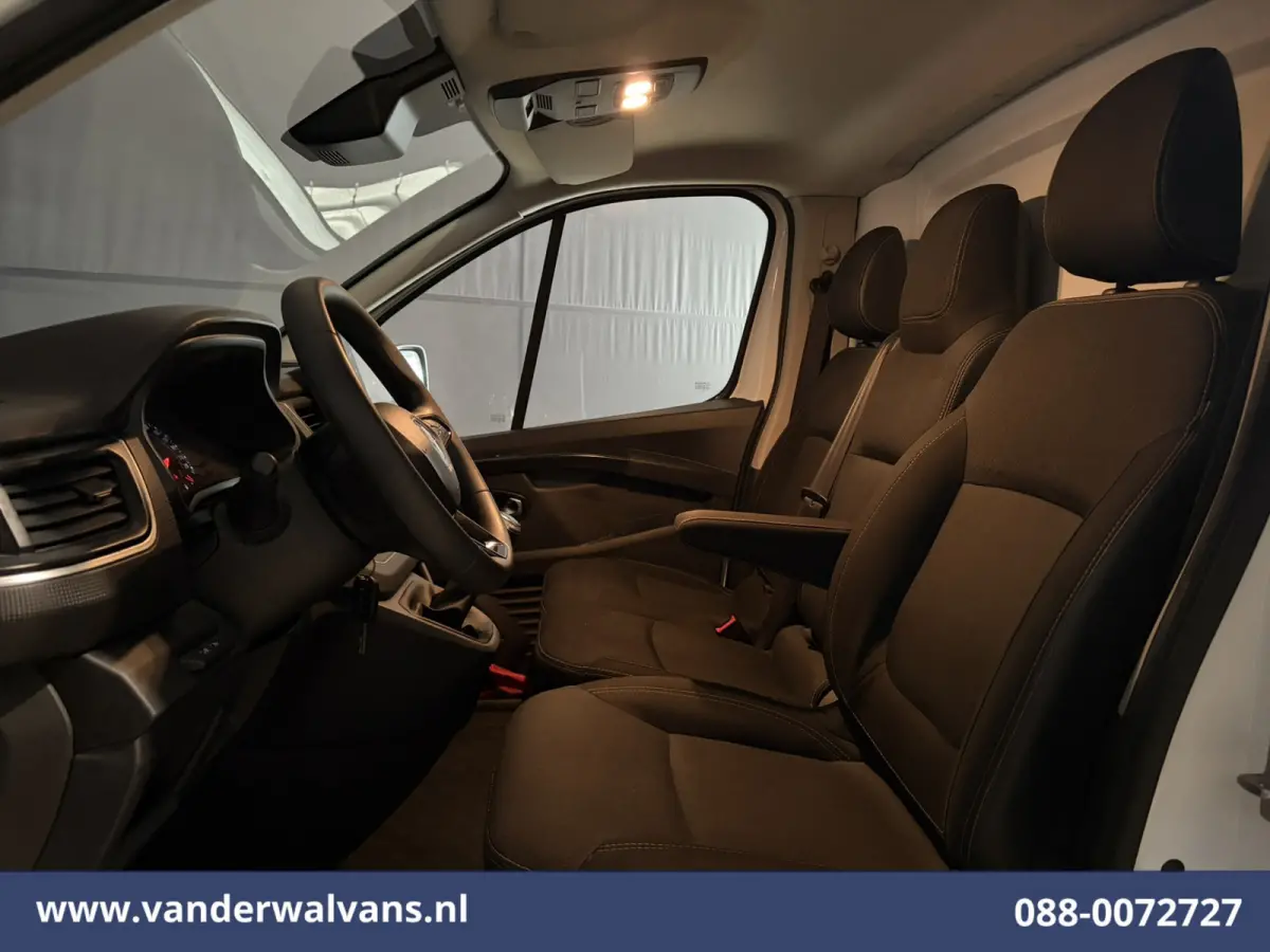 2.0 Blue dCi 131pk L2H1 Euro6 Airco | Navigatie | Camera | LED | Apple Carplay Cruisecontrol, Android Auto, Parkeersensoren, Elektrische inklapbare spiegels, Bijrijdersbank