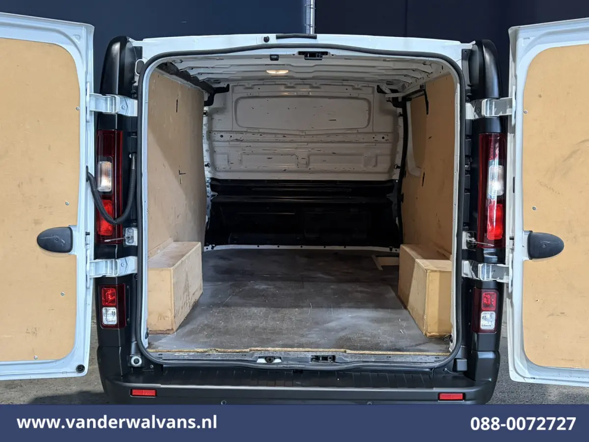 2.0 Blue dCi 131pk L2H1 Euro6 Airco | Navigatie | Camera | LED | Apple Carplay Cruisecontrol, Android Auto, Parkeersensoren, Elektrische inklapbare spiegels, Bijrijdersbank