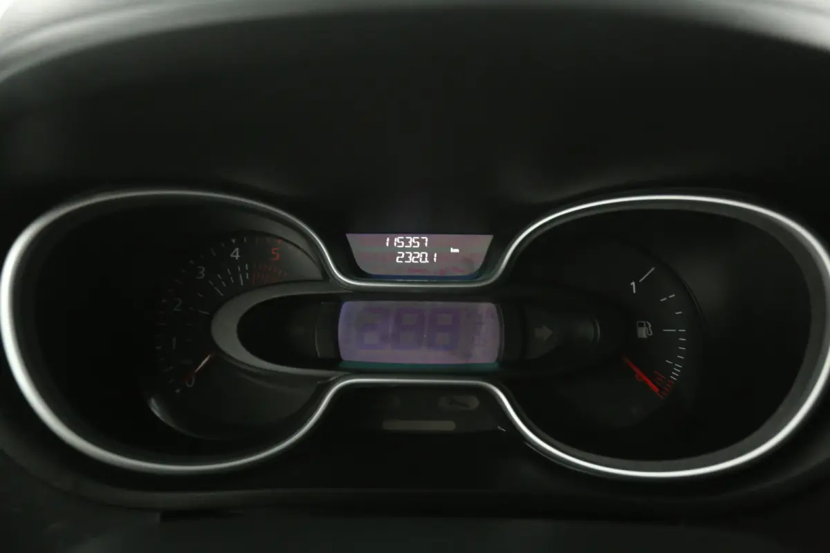 2.0 DCI L2H1 145pk | Dubbele Cabine | Clima | Camera | Cruise | Navi | Trekhaak | Parkeersens.