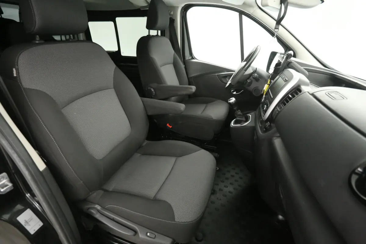 2.0 DCI L2H1 145pk | Dubbele Cabine | Clima | Camera | Cruise | Navi | Trekhaak | Parkeersens.