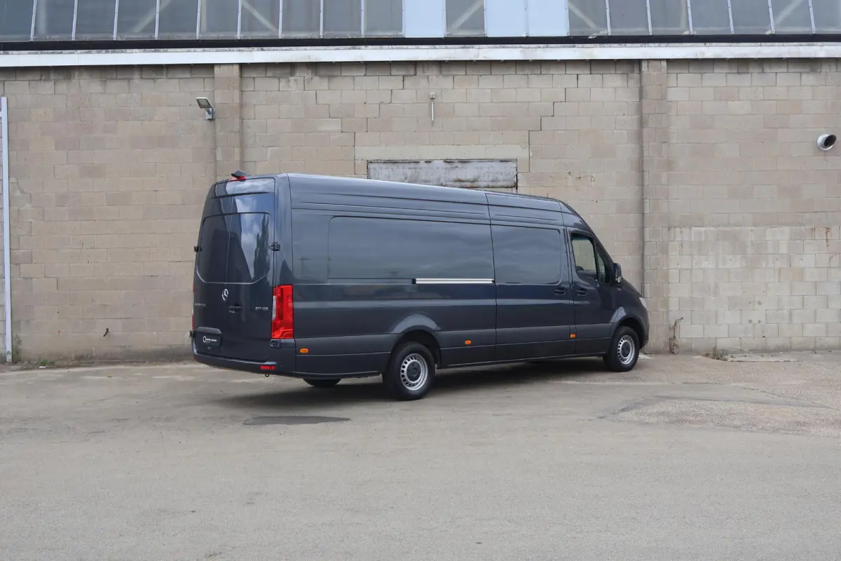 317 CDI | Aut. | L4 H2 | Pro | Parkeercamera | Apple Carplay/Android Auto | 3-zits | Airco | Cruise Control | Certified