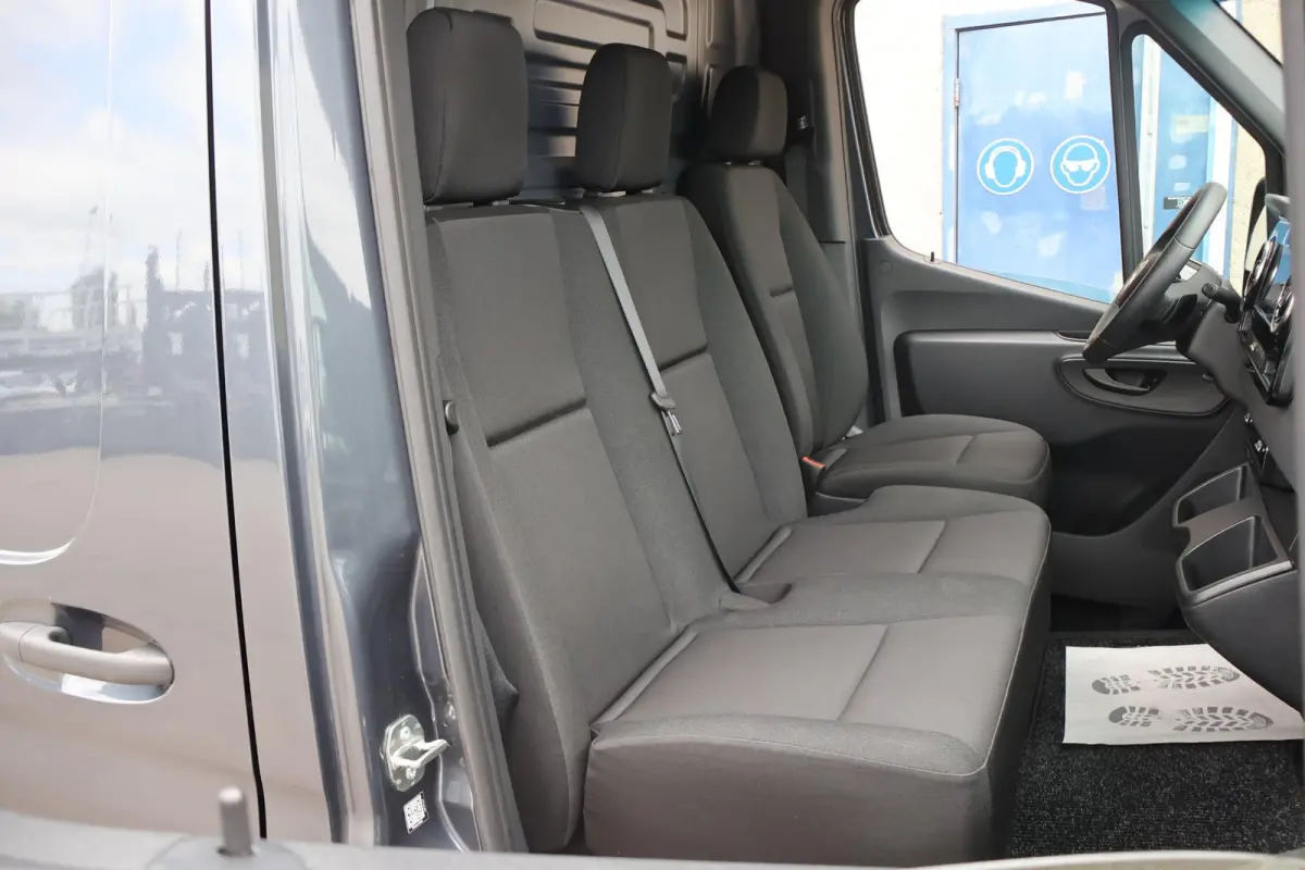 317 CDI | Aut. | L4 H2 | Pro | Parkeercamera | Apple Carplay/Android Auto | 3-zits | Airco | Cruise Control | Certified