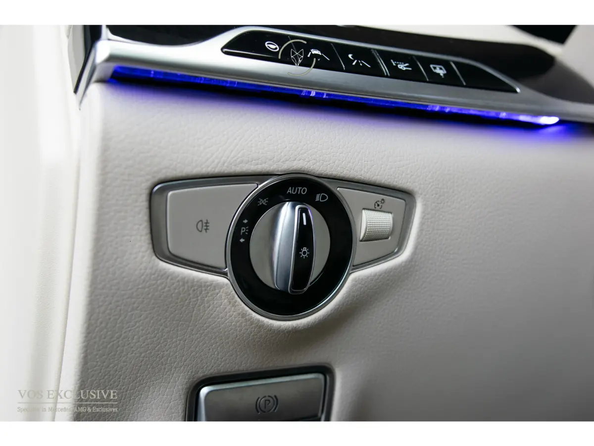 350d 4-M Lang AMG Plus Rij-assistentie Plus|4xMassage/stoelkoeling|Entertainment|Softclose|20"|HUD|Keyless|360°|New Service