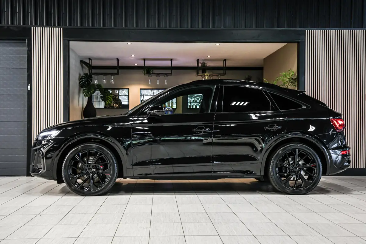 SQ5 3.0 TDI SQ5 quattro|B&O|Carbon|Trekhaak|Pano|Ruitjes Leder|