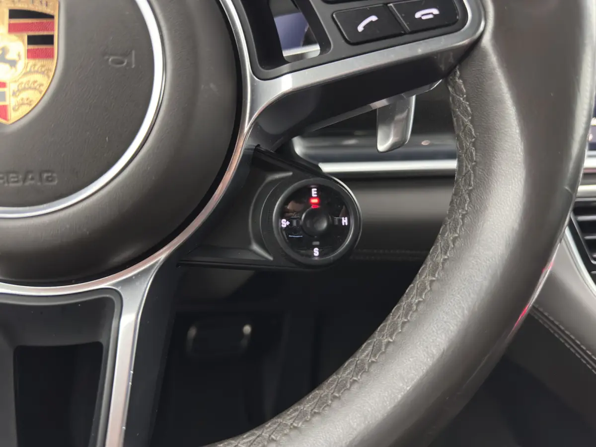 2.9 4 E-Hybrid (Plug-in) Aut. *SPORT-CHRONO | LEATHER | FULL-LED | SOFT-CLOSE | ADAPTIVE-CRUISE | BLINDSPOT | MEMORY-PACK | BOSE-SOUND | HEATED-SPORTSEATS | CARBON | CAMERA | PRIVACY-GLASS |