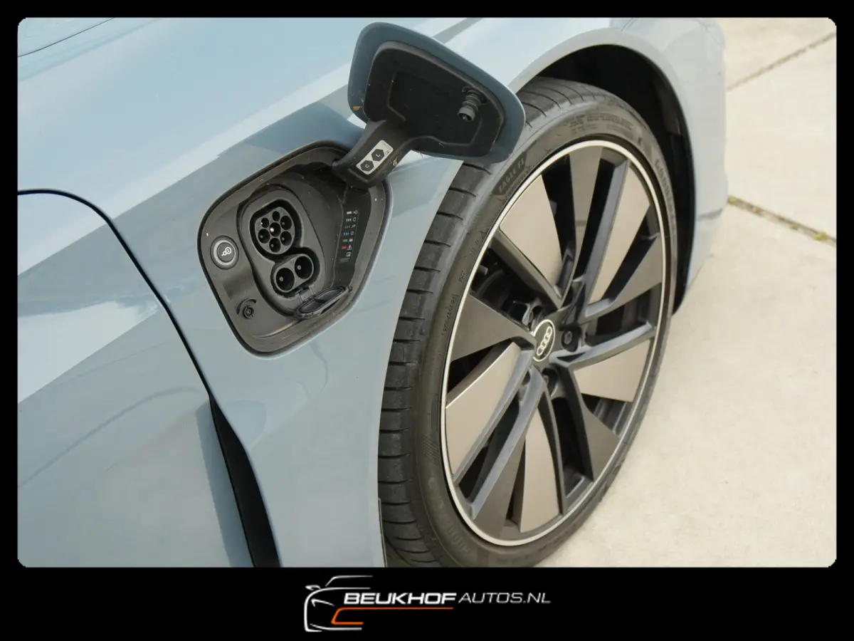 93 kWh Leer Adapt Cruise Carplay Pano Soh 89%
