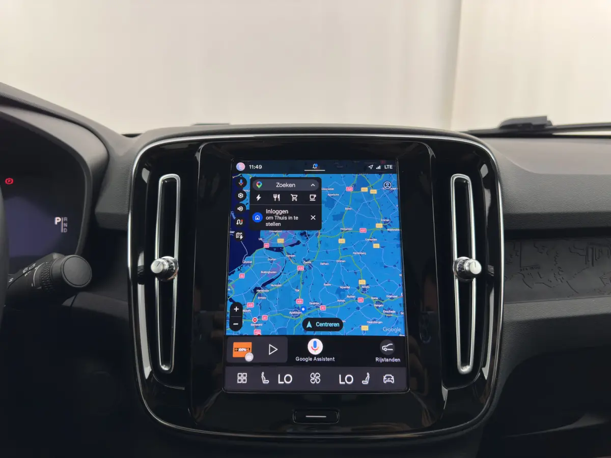 Recharge Core 69 kWh [3-Fase-11kW] {SoH-93%} (INCL.BTW) Aut. *PANO | DIGI-COCKPIT | FULL-LED | CAMERA | NAVI-FULLMAP | ECC | PDC | HEATED-SPORTSEATS | PRIVACY-GLASS | 19''ALU*