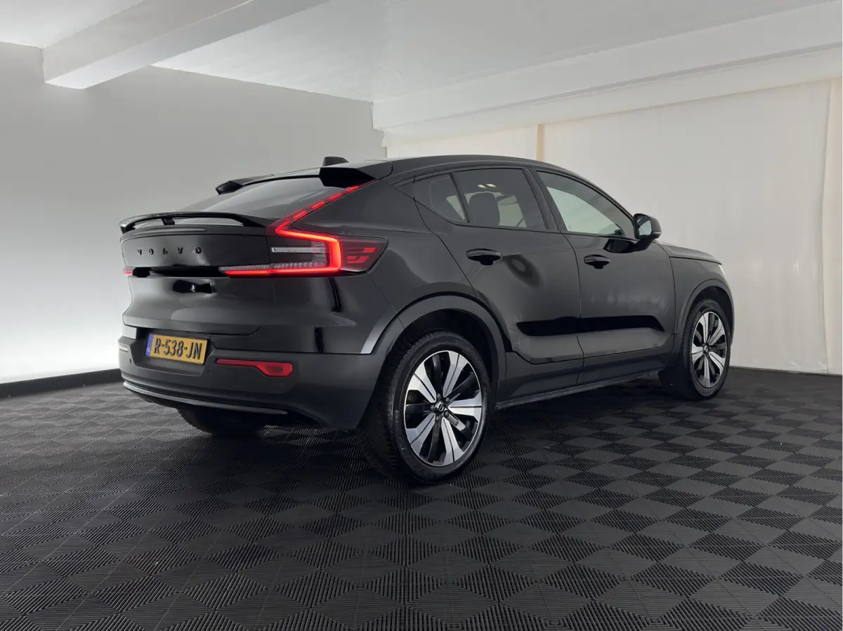 Recharge Core 69 kWh [3-Fase-11kW] {SoH-93%} (INCL.BTW) Aut. *PANO | DIGI-COCKPIT | FULL-LED | CAMERA | NAVI-FULLMAP | ECC | PDC | HEATED-SPORTSEATS | PRIVACY-GLASS | 19''ALU*