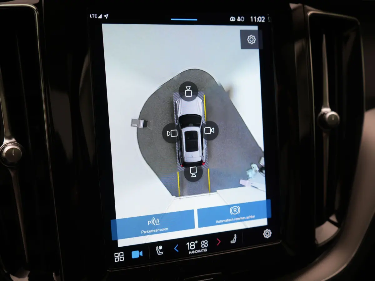 T6 PHEV AWD Plus Dark 350pk Dealer O.H | Panodak | Adaptive Cruise | 360 Camera | Lederen Sportstoelen Memory & Verwarmd | Apple Carplay | Google Assistant & Maps | BLIS | Stuurverwarming | 