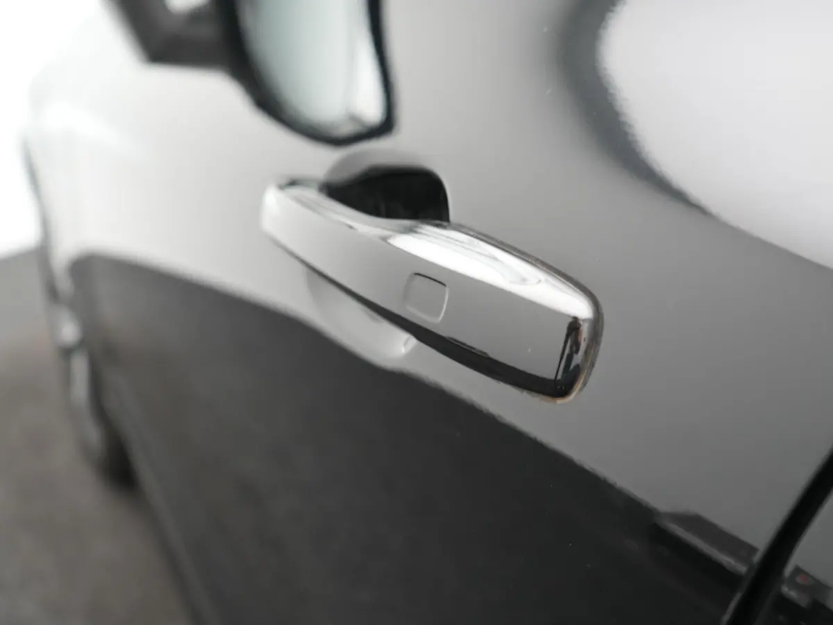 T6 PHEV AWD Plus Dark 350pk Dealer O.H | Panodak | Adaptive Cruise | 360 Camera | Lederen Sportstoelen Memory & Verwarmd | Apple Carplay | Google Assistant & Maps | BLIS | Stuurverwarming | 