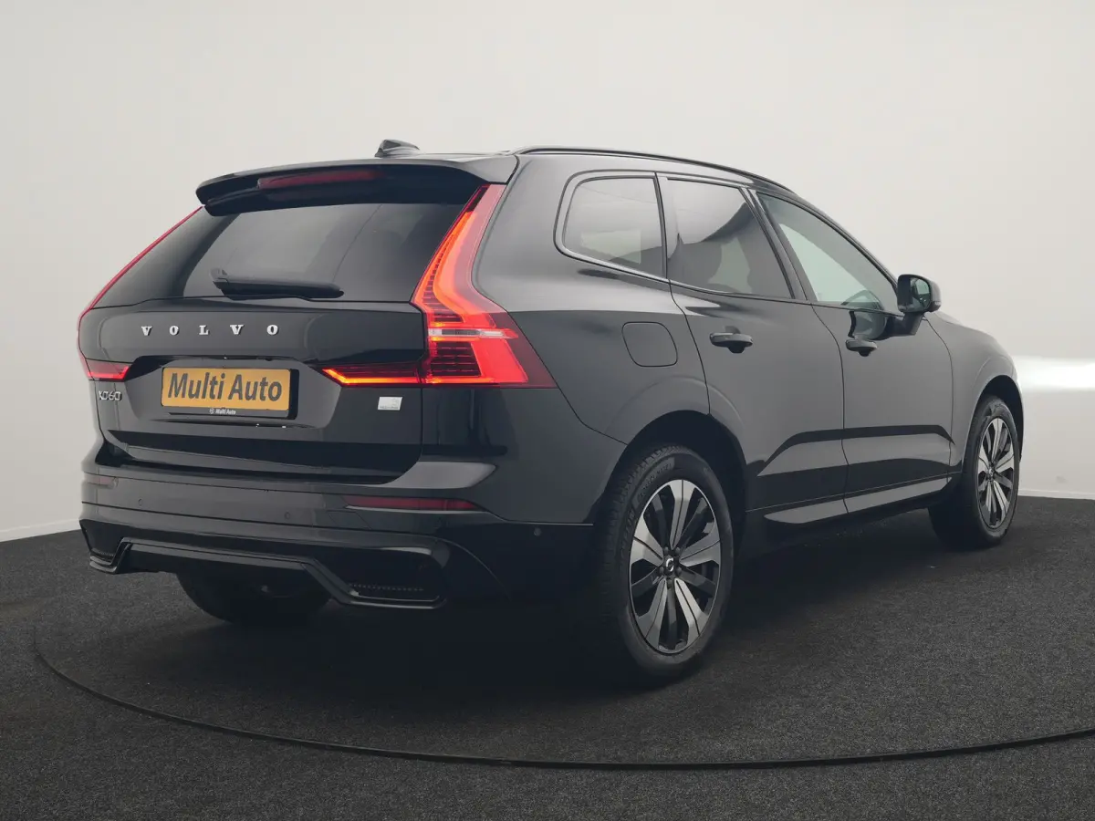 T6 PHEV AWD Plus Dark 350pk Dealer O.H | Panodak | Adaptive Cruise | 360 Camera | Lederen Sportstoelen Memory & Verwarmd | Apple Carplay | Google Assistant & Maps | BLIS | Stuurverwarming | 