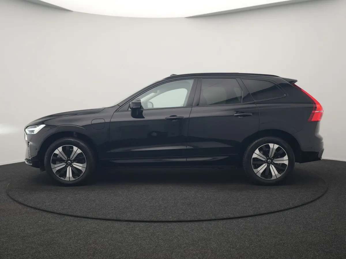 T6 PHEV AWD Plus Dark 350pk Dealer O.H | Panodak | Adaptive Cruise | 360 Camera | Lederen Sportstoelen Memory & Verwarmd | Apple Carplay | Google Assistant & Maps | BLIS | Stuurverwarming | 