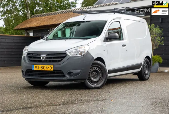 1.5 dCi 75 Ambiance Airco I Trekhaak I Imperiaal I Parkeersensoren I NAP I BTW