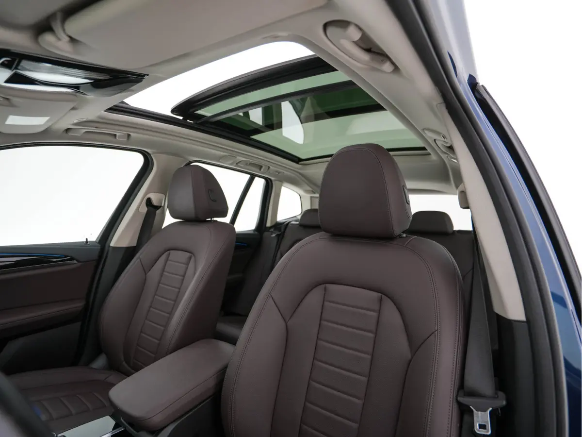 Executive 80 kWh [3-Fase-11kW ] {SoH-98%} (INCL-BTW) Aut. *PANO | LEATHER | ADAPTIVE-CRUISE | FULL-LED | MEMORY-PACK | BLIND-SPOT |  DIGI-COCKPIT | HEATED-COMFORTSEATS | KEYLESS | CAMERA | D