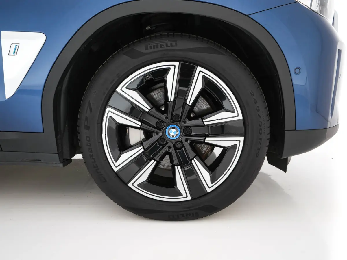Executive 80 kWh [3-Fase-11kW ] {SoH-98%} (INCL-BTW) Aut. *PANO | LEATHER | ADAPTIVE-CRUISE | FULL-LED | MEMORY-PACK | BLIND-SPOT |  DIGI-COCKPIT | HEATED-COMFORTSEATS | KEYLESS | CAMERA | D