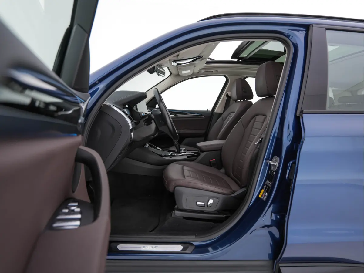 Executive 80 kWh [3-Fase-11kW ] {SoH-98%} (INCL-BTW) Aut. *PANO | LEATHER | ADAPTIVE-CRUISE | FULL-LED | MEMORY-PACK | BLIND-SPOT |  DIGI-COCKPIT | HEATED-COMFORTSEATS | KEYLESS | CAMERA | D