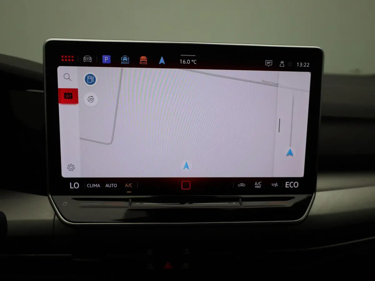 1.5 eHybrid 50 Edition Navigatie | Camera | Parkeersensoren | Cruise control | 18 Inch Velgen | Airco |