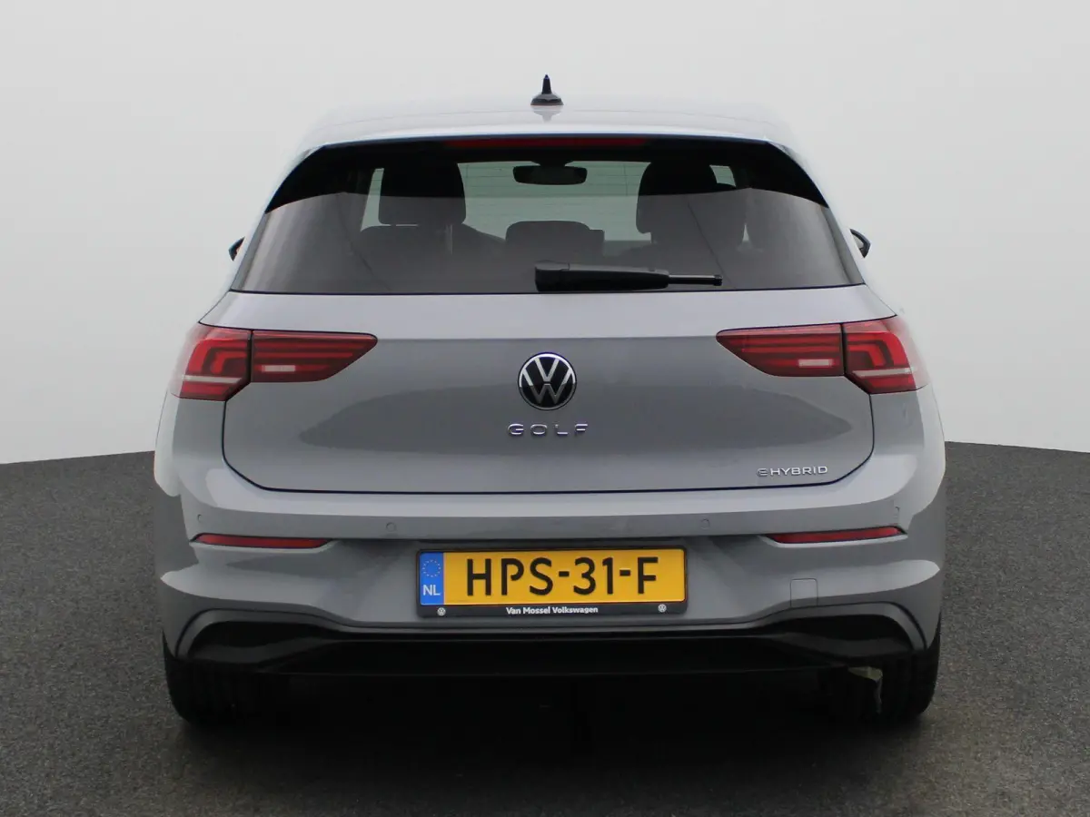 1.5 eHybrid 50 Edition Navigatie | Camera | Parkeersensoren | Cruise control | 18 Inch Velgen | Airco |