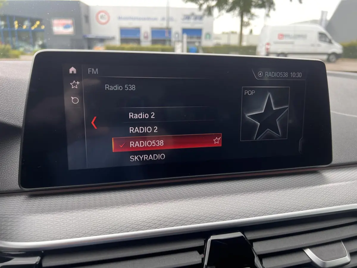 520i High Executive Clima Leder Dealer