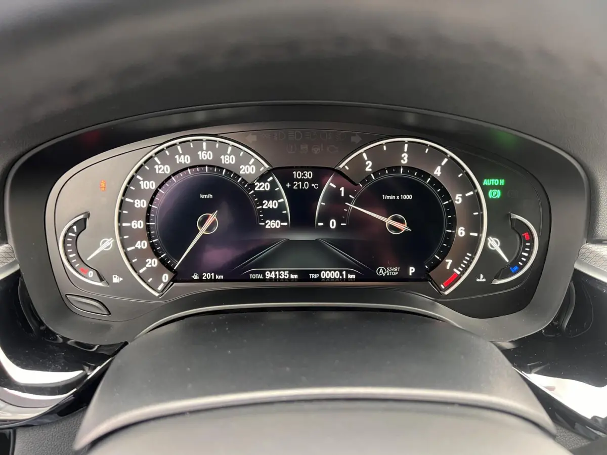 520i High Executive Clima Leder Dealer