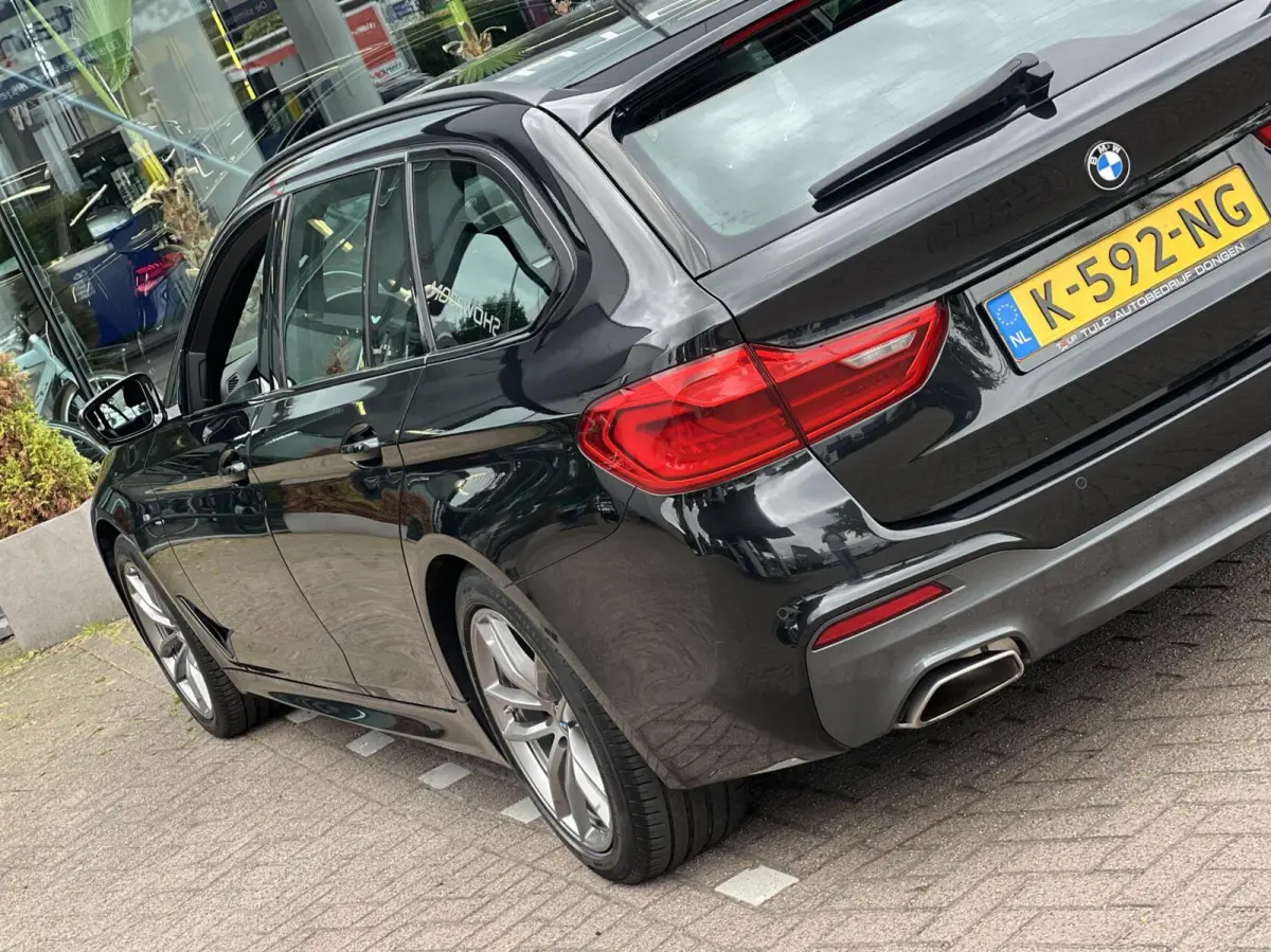 520i High Executive Clima Leder Dealer