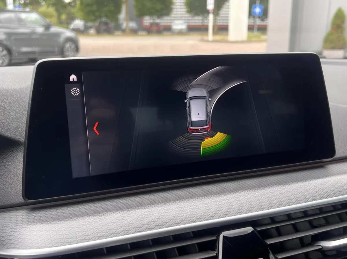 520i High Executive Clima Leder Dealer