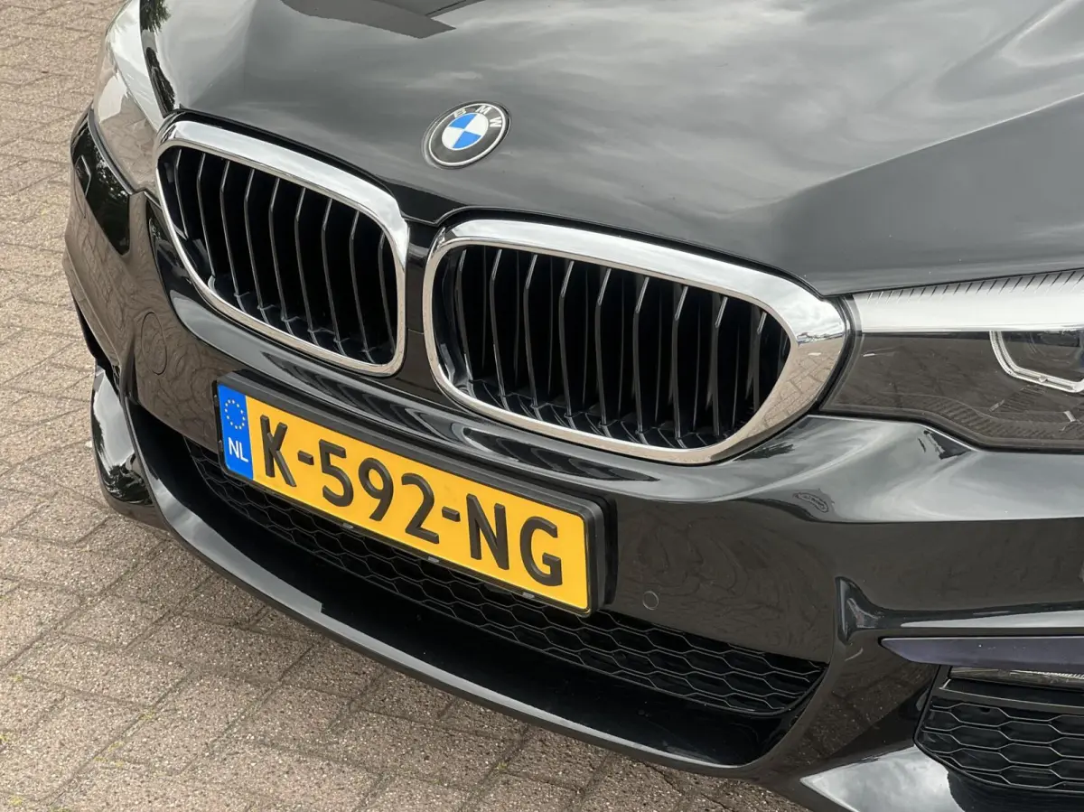 520i High Executive Clima Leder Dealer