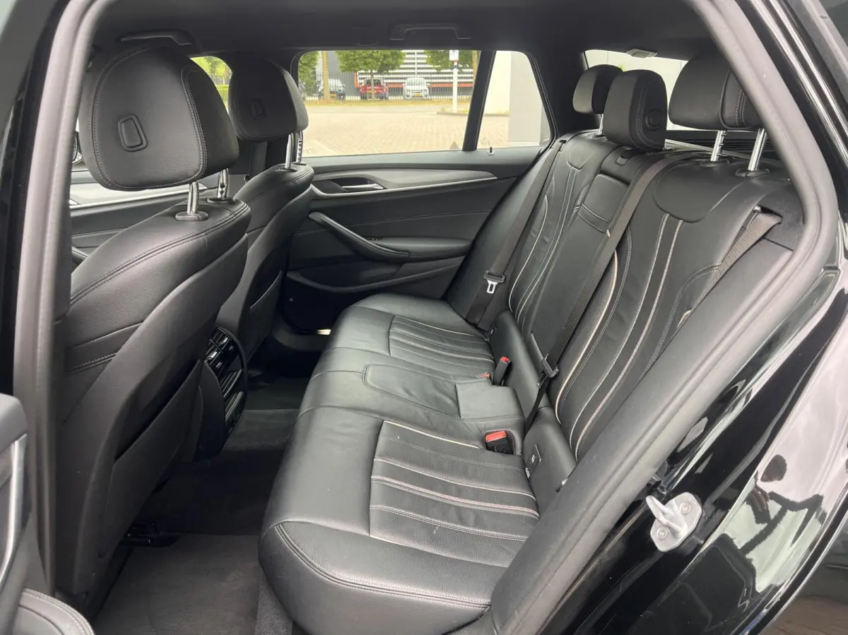 520i High Executive Clima Leder Dealer