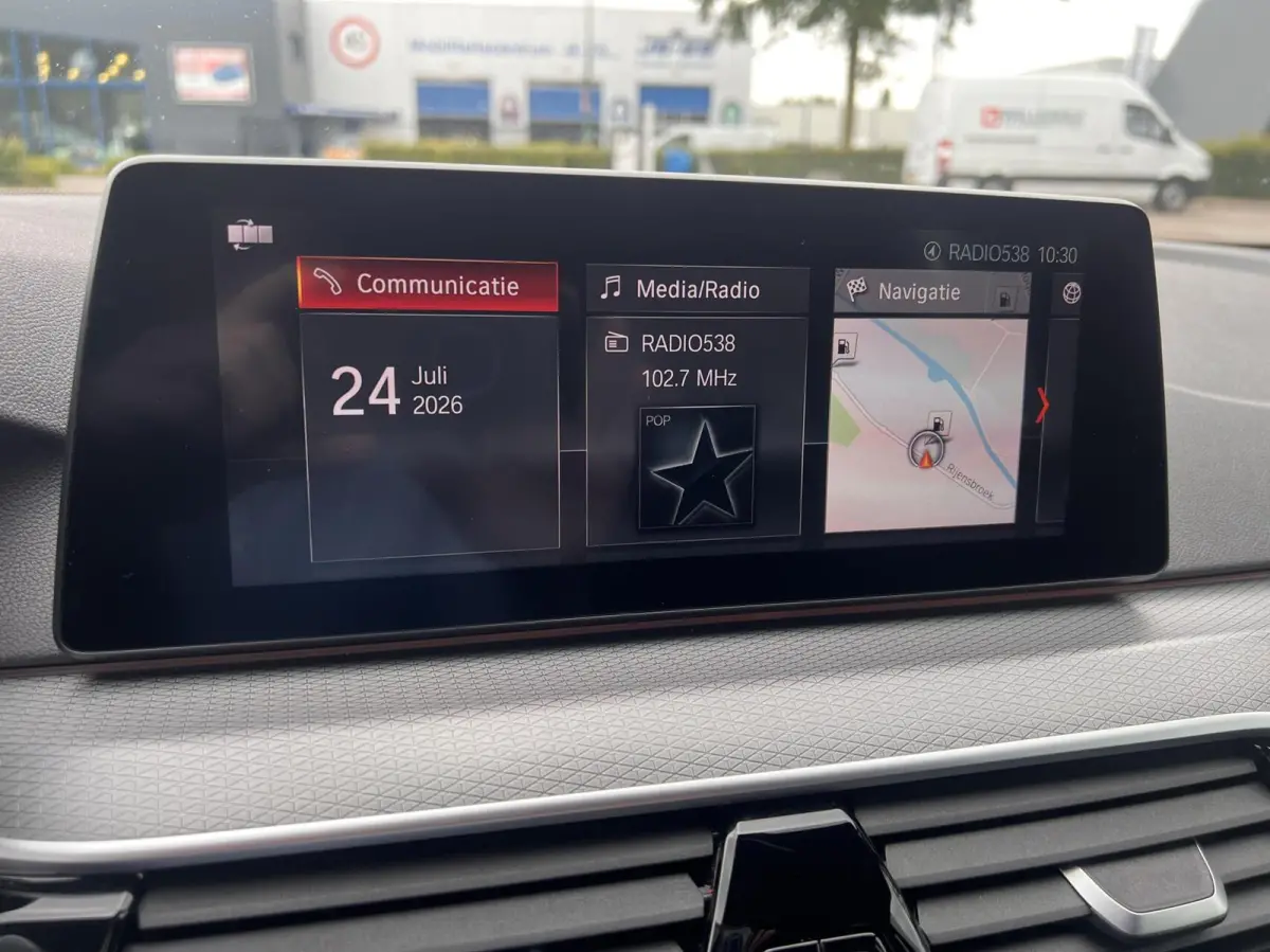 520i High Executive Clima Leder Dealer