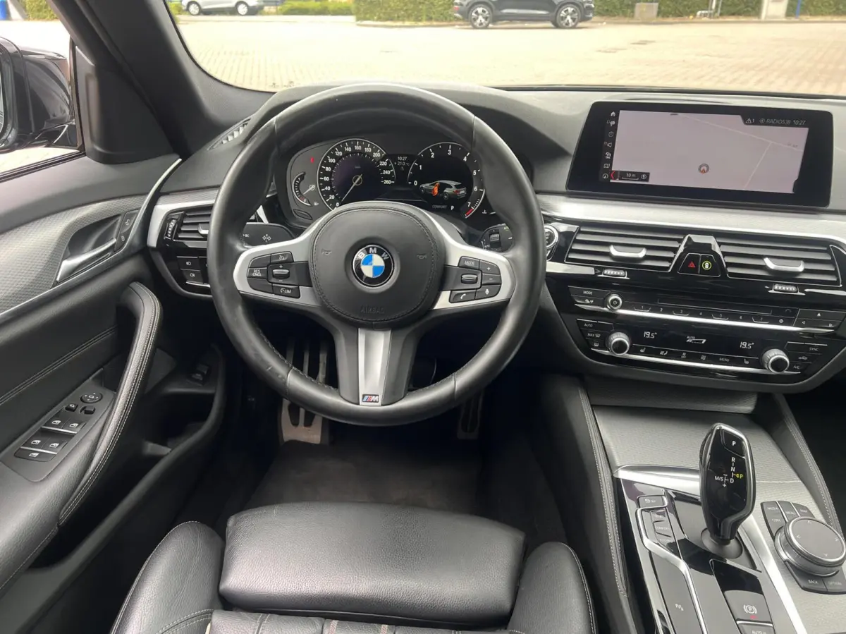 520i High Executive Clima Leder Dealer