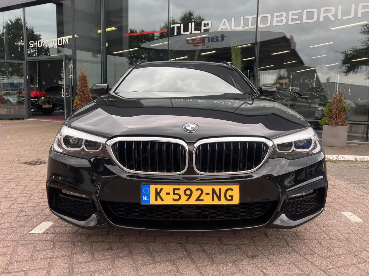 520i High Executive Clima Leder Dealer