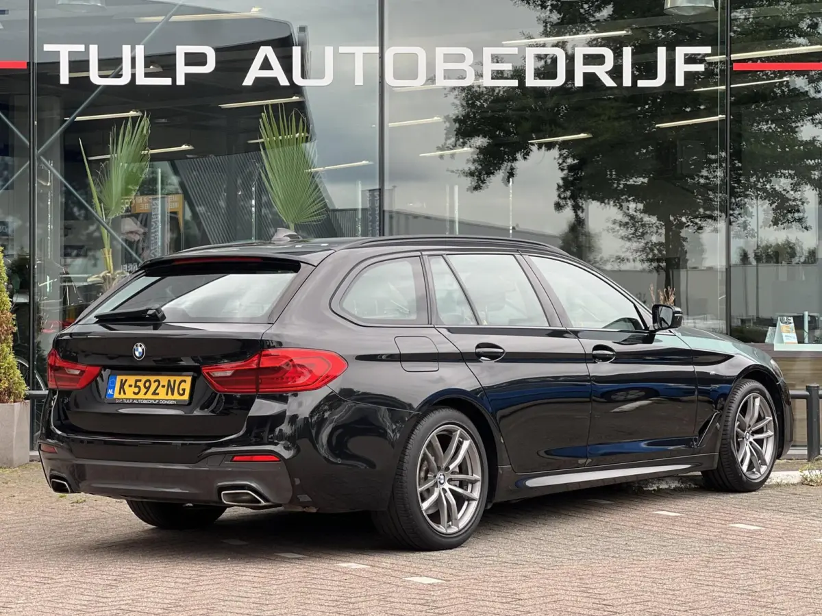 520i High Executive Clima Leder Dealer