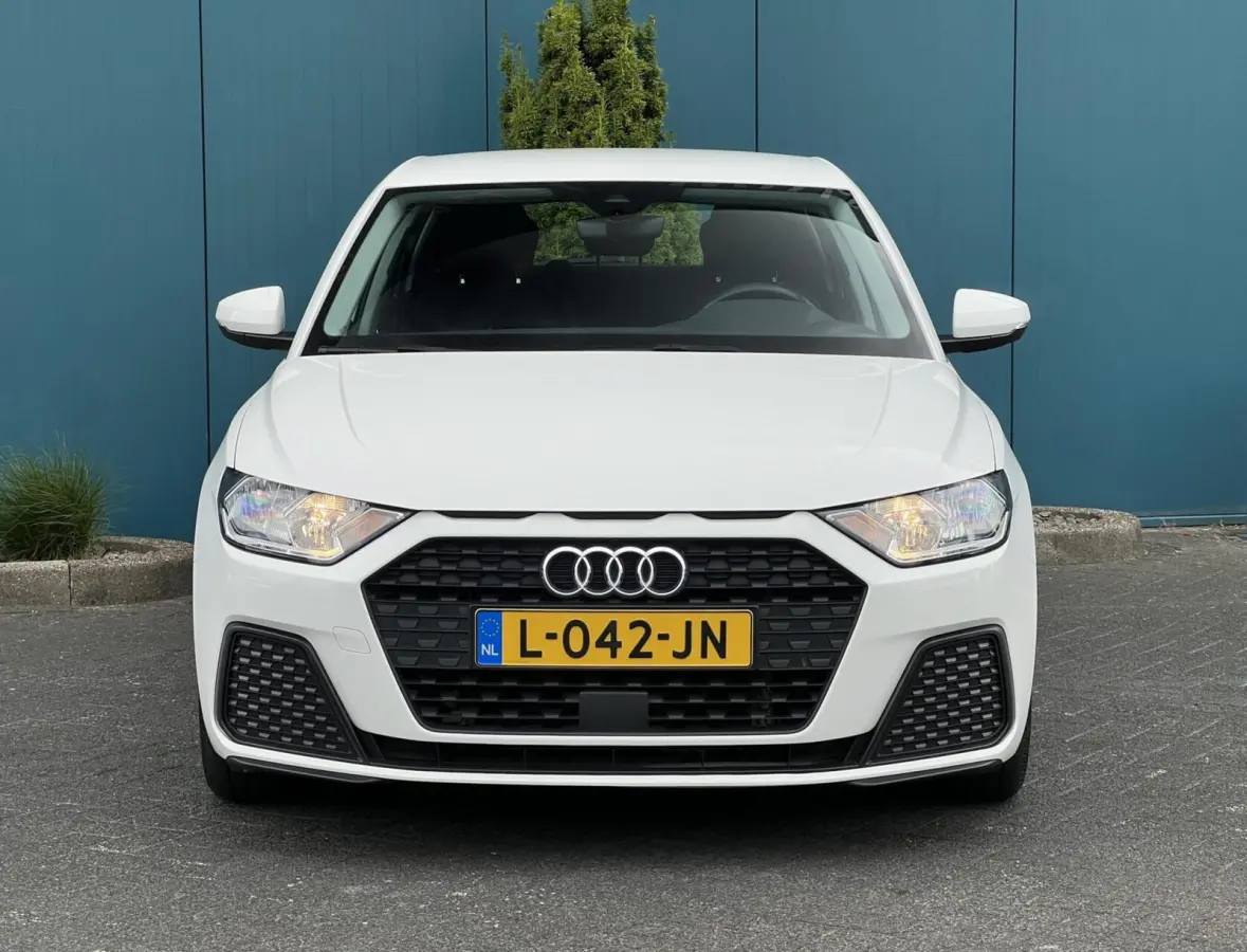 25 TFSI Pro Line NAV.VIA.CARPLAY/ANDROID | CRUISE | DIGI.DASHB | PDC | LMV | 1'EIG
