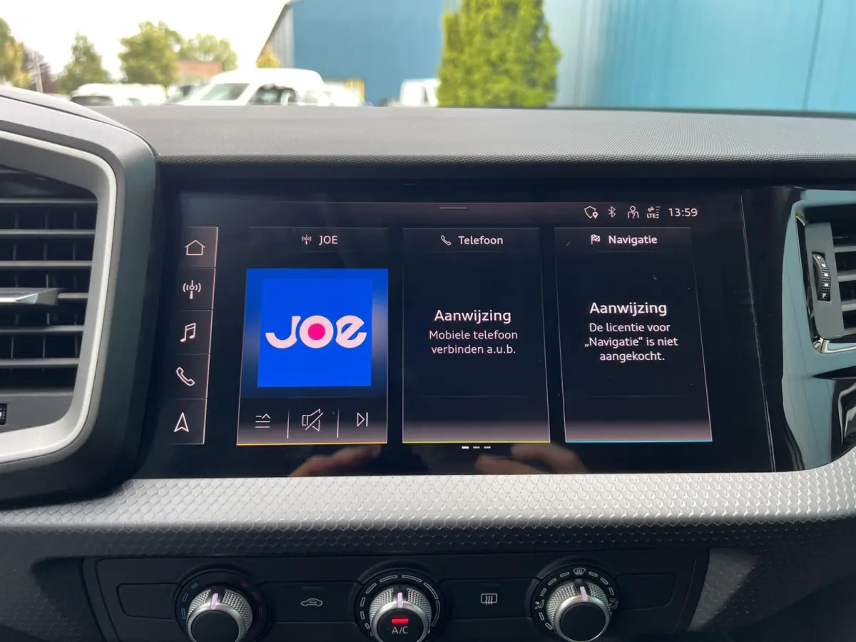 25 TFSI Pro Line NAV.VIA.CARPLAY/ANDROID | CRUISE | DIGI.DASHB | PDC | LMV | 1'EIG