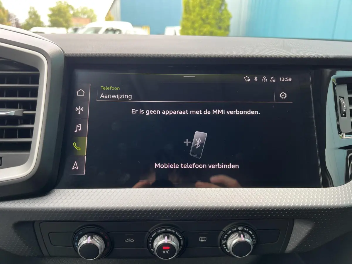 25 TFSI Pro Line NAV.VIA.CARPLAY/ANDROID | CRUISE | DIGI.DASHB | PDC | LMV | 1'EIG