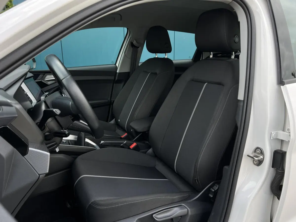 25 TFSI Pro Line NAV.VIA.CARPLAY/ANDROID | CRUISE | DIGI.DASHB | PDC | LMV | 1'EIG