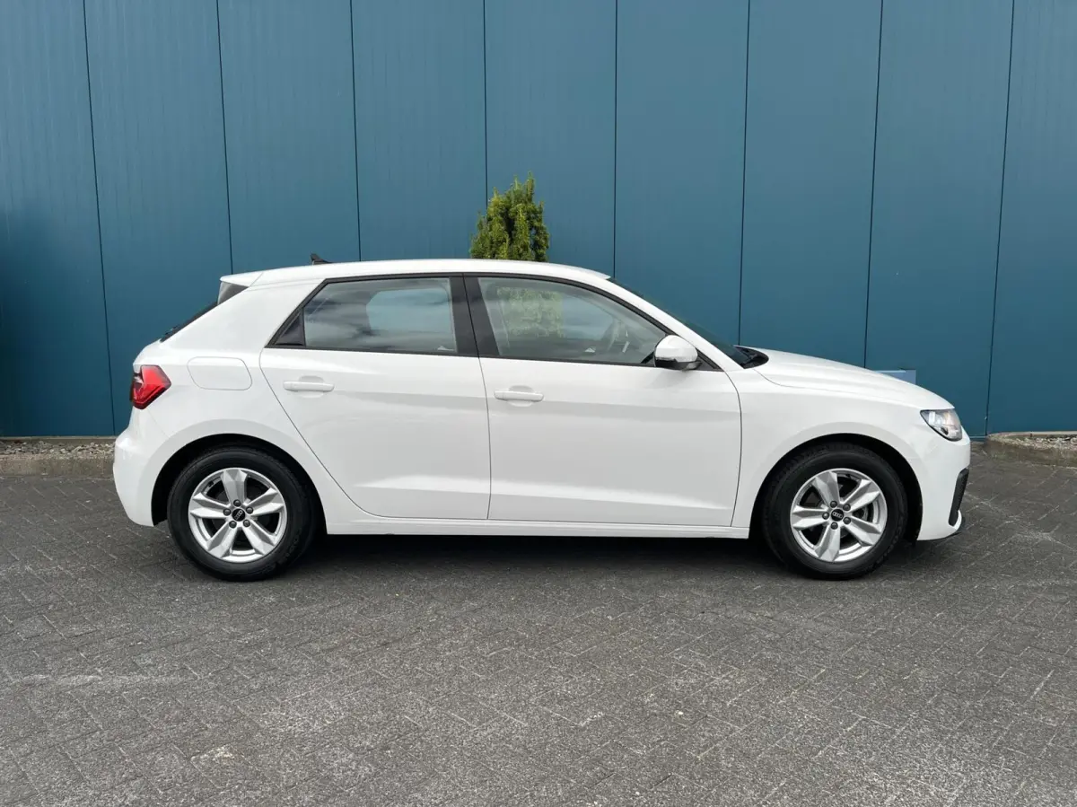 25 TFSI Pro Line NAV.VIA.CARPLAY/ANDROID | CRUISE | DIGI.DASHB | PDC | LMV | 1'EIG