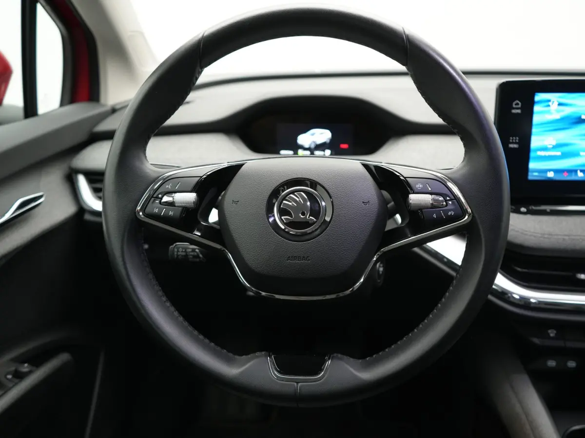 50 Comfort 55 kWh Dealer O.H INCL BTW | Adaptive Cruise | Camera | Crystal LED | Apple Carplay | Sportstoelen Verwarmd | BLIS | Virtual | Navigatie | DAB | 19"L.M |