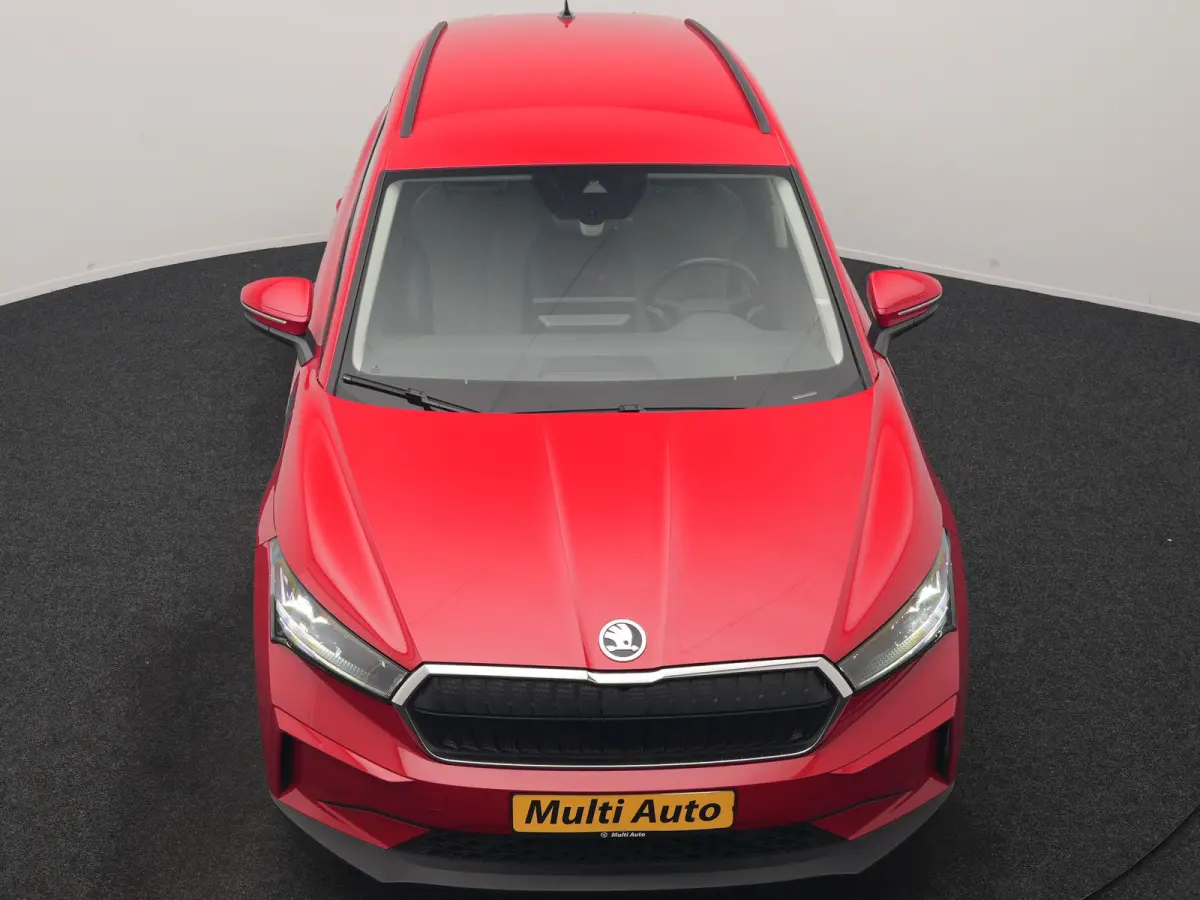 50 Comfort 55 kWh Dealer O.H INCL BTW | Adaptive Cruise | Camera | Crystal LED | Apple Carplay | Sportstoelen Verwarmd | BLIS | Virtual | Navigatie | DAB | 19"L.M |