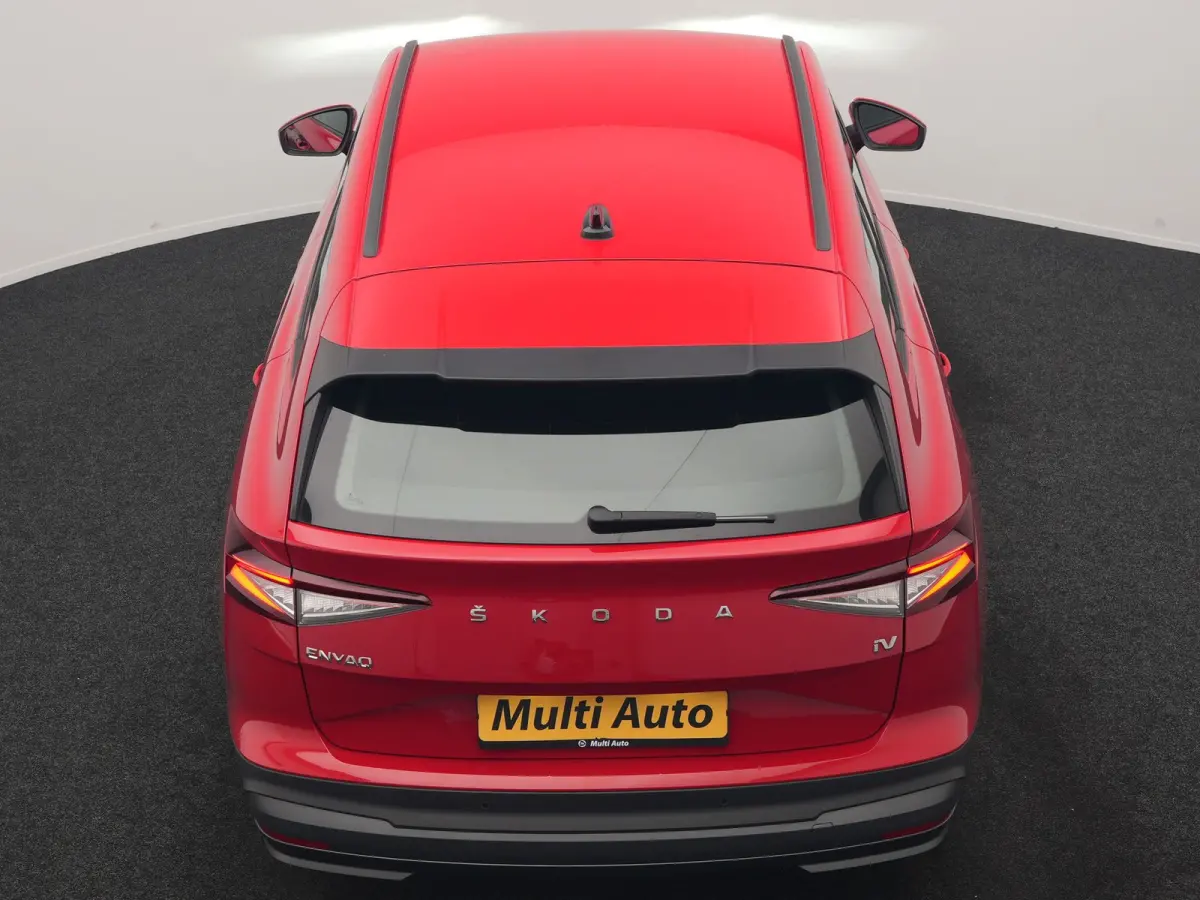 50 Comfort 55 kWh Dealer O.H INCL BTW | Adaptive Cruise | Camera | Crystal LED | Apple Carplay | Sportstoelen Verwarmd | BLIS | Virtual | Navigatie | DAB | 19"L.M |