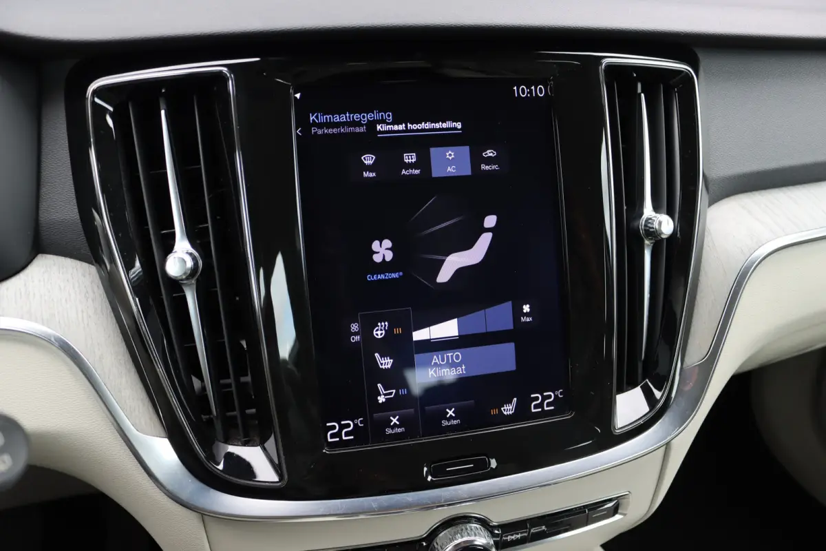 2.0 T8 Twin Engine AWD Inscription | Bowers&Wilkins | Massage | Trekhaak | Memory | HUD | ACC | Stoelventilatie | Verwarmd Stuurwiel | Nappa Leder | IntelliSafe PRO |