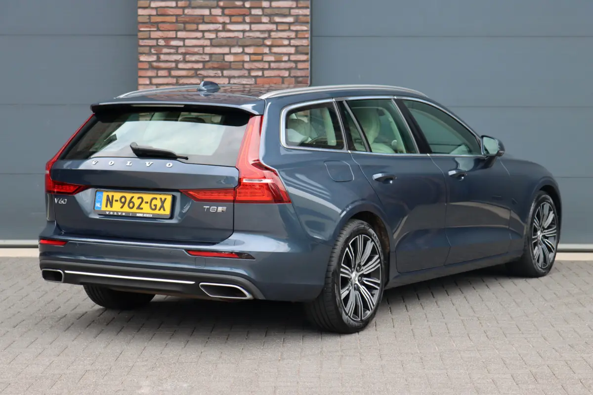 2.0 T8 Twin Engine AWD Inscription | Bowers&Wilkins | Massage | Trekhaak | Memory | HUD | ACC | Stoelventilatie | Verwarmd Stuurwiel | Nappa Leder | IntelliSafe PRO |