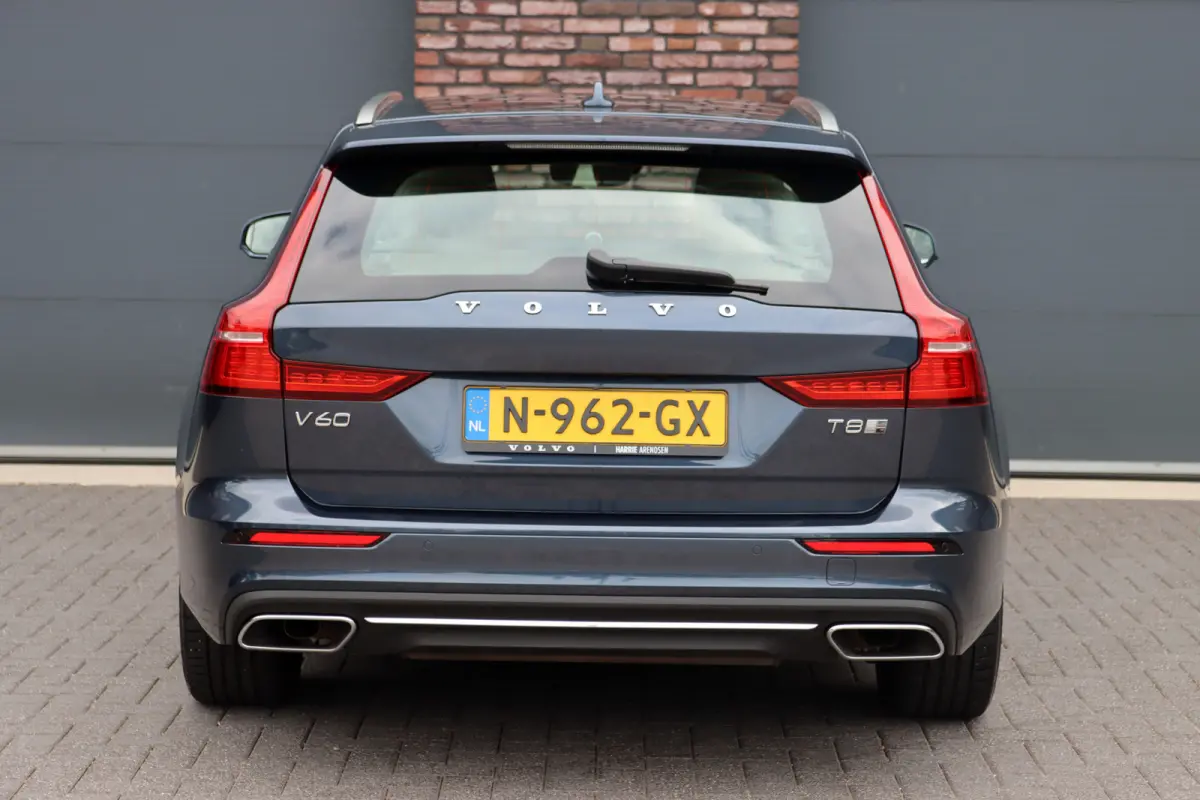 2.0 T8 Twin Engine AWD Inscription | Bowers&Wilkins | Massage | Trekhaak | Memory | HUD | ACC | Stoelventilatie | Verwarmd Stuurwiel | Nappa Leder | IntelliSafe PRO |