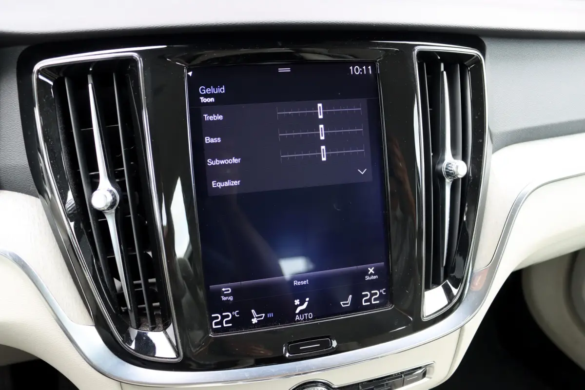 2.0 T8 Twin Engine AWD Inscription | Bowers&Wilkins | Massage | Trekhaak | Memory | HUD | ACC | Stoelventilatie | Verwarmd Stuurwiel | Nappa Leder | IntelliSafe PRO |