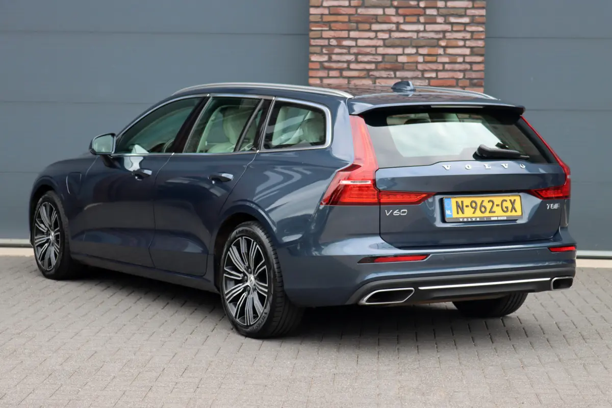 2.0 T8 Twin Engine AWD Inscription | Bowers&Wilkins | Massage | Trekhaak | Memory | HUD | ACC | Stoelventilatie | Verwarmd Stuurwiel | Nappa Leder | IntelliSafe PRO |
