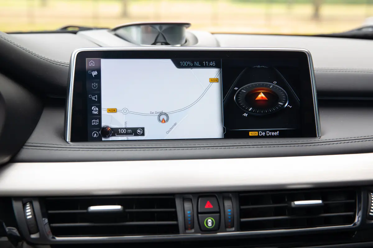 M50d , Pano, Bang&Olufsen, HUD, 360-camera, Vol!