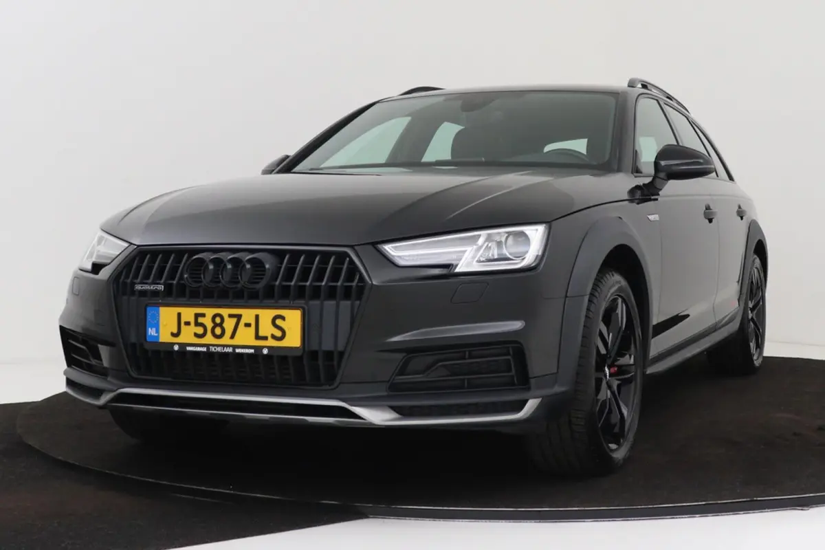quattro 45 TFSI MHEV Pro Line Plus | Camera | Navigatie | Stoelverwarming | 3-Zone Clima | Elek. Stoelverstelling