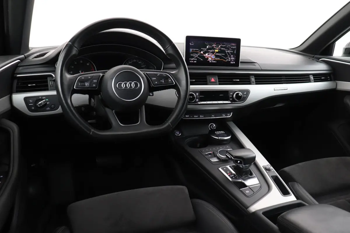 quattro 45 TFSI MHEV Pro Line Plus | Camera | Navigatie | Stoelverwarming | 3-Zone Clima | Elek. Stoelverstelling
