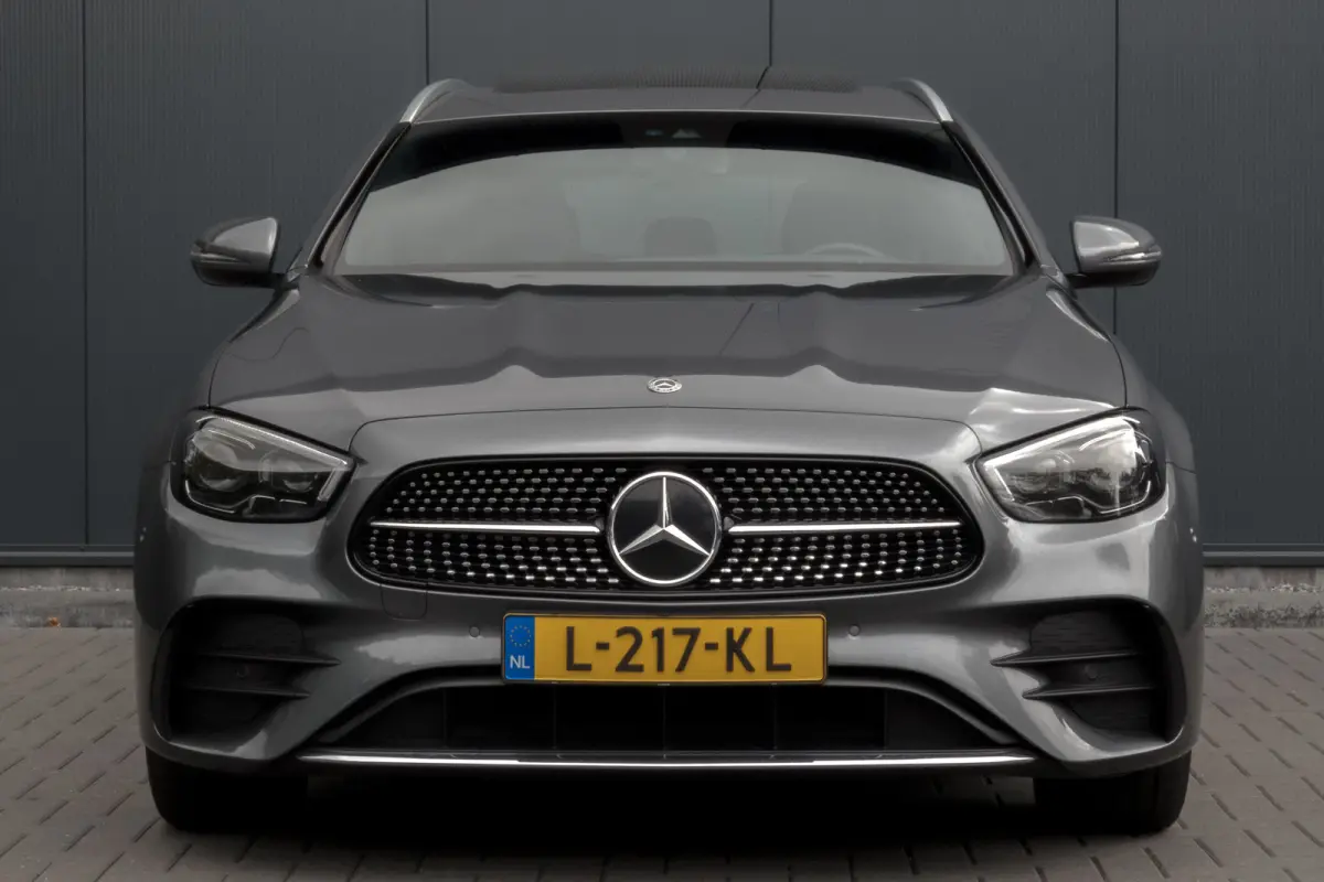 300 e AMG Line | Panoramadak | Afn. trekhaak | Burmester | LED | Stoelverwarming