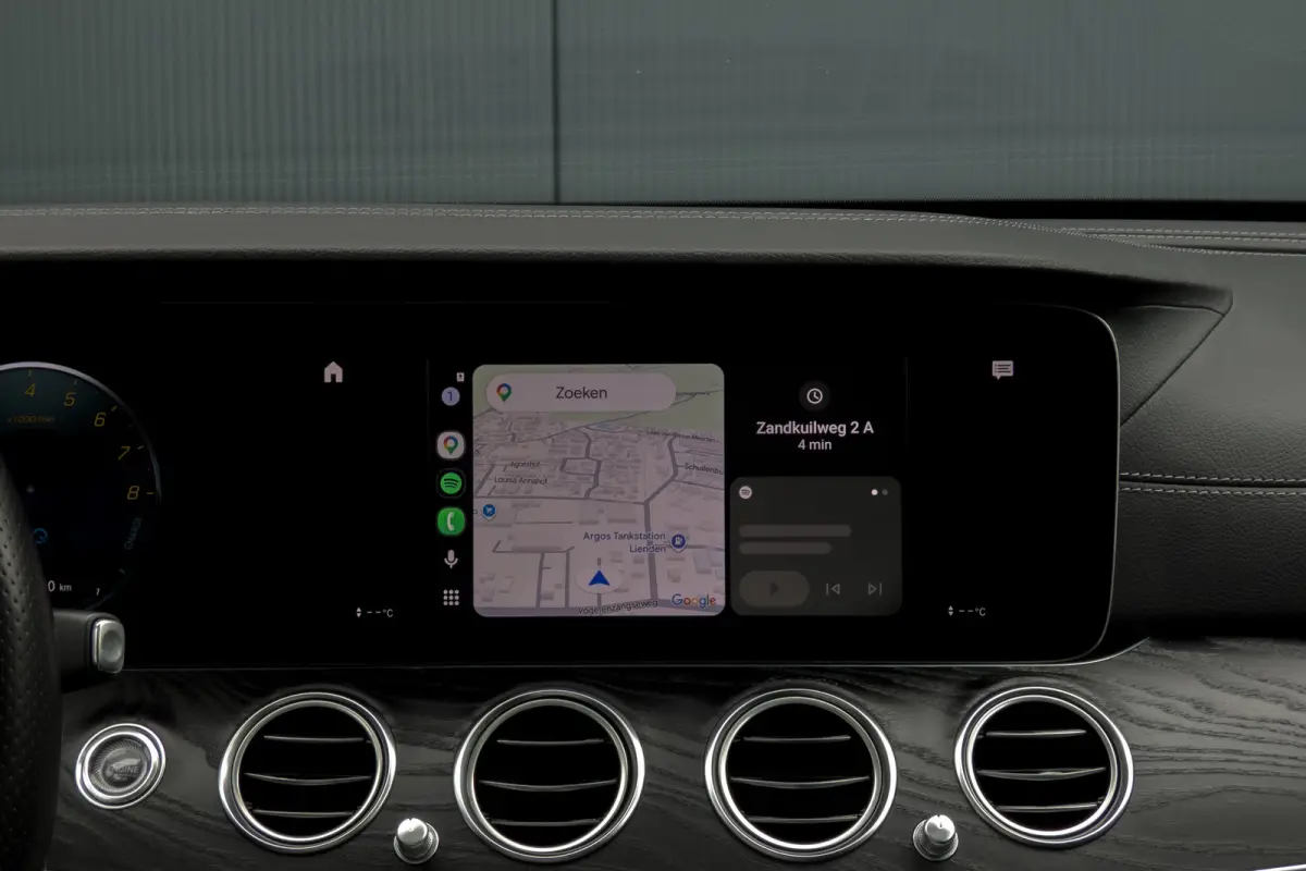 300 e AMG Line | Panoramadak | Afn. trekhaak | Burmester | LED | Stoelverwarming